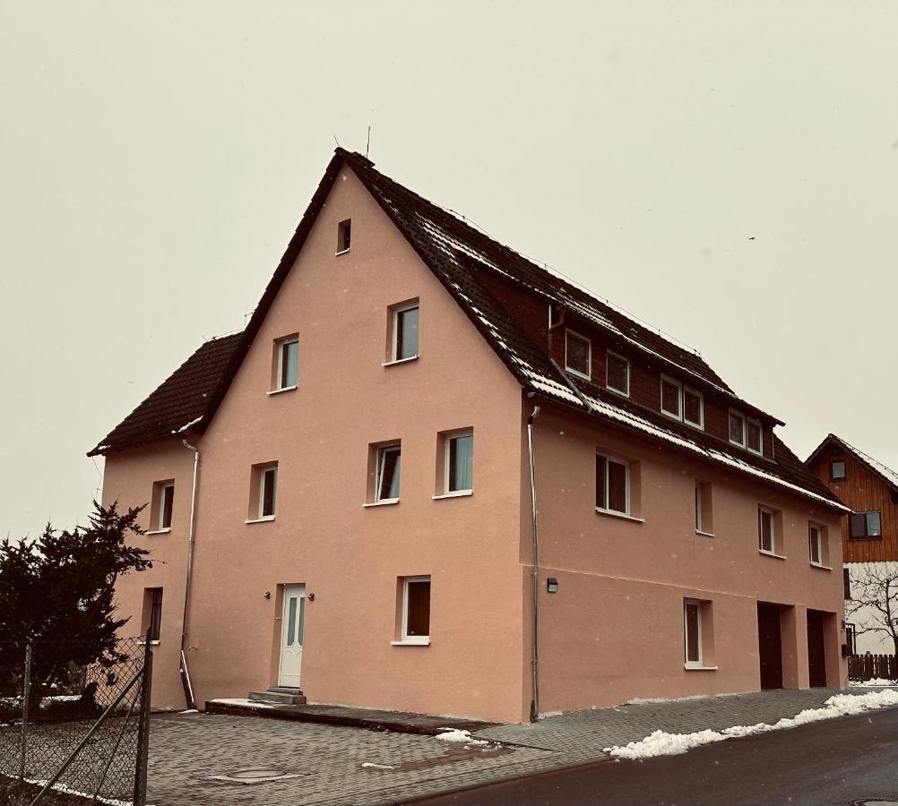 Grosse Und Helle 3 Zi Wohnung In Lossburg-Betzweiler, Schwarzwald Экстерьер фото